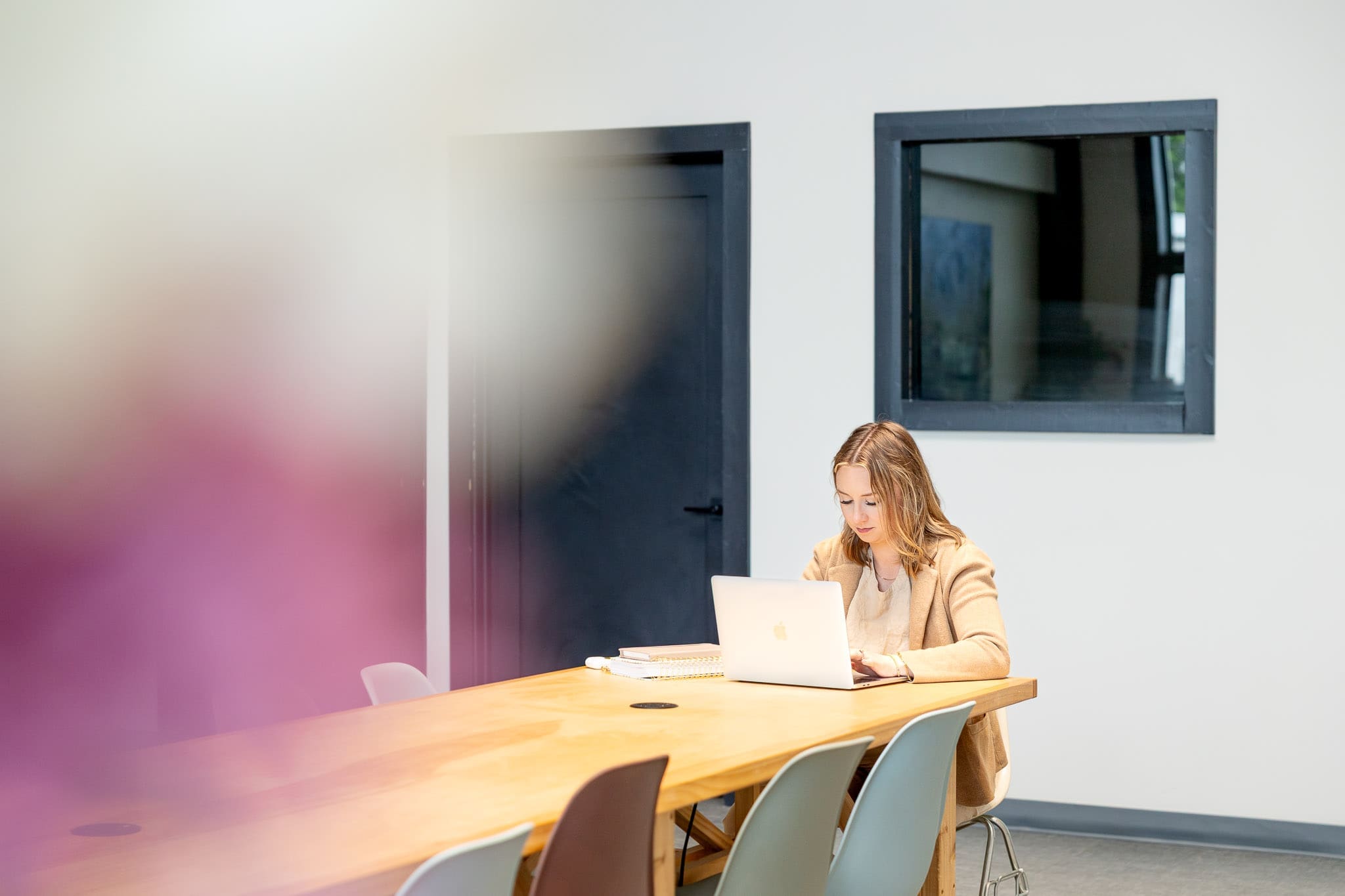 Distant view of woman working on laptop | SEO + Marketing Expert Brand Photos | Kayla Petrosky Photography